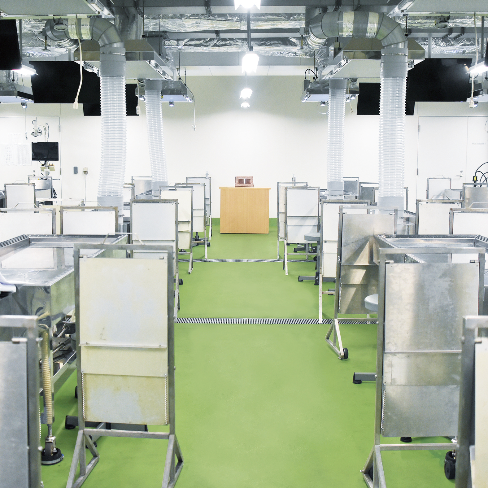 1F 解剖実習室