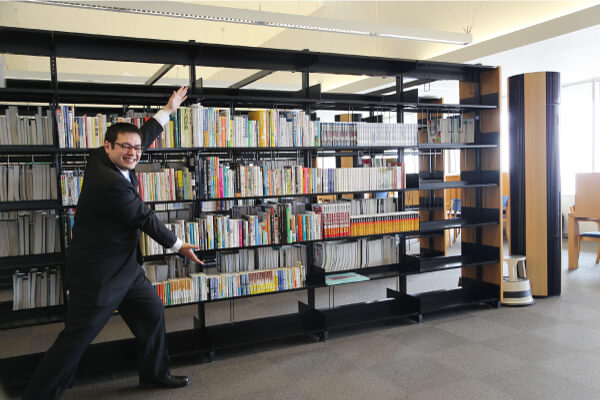 神戸キャンパス図書館への図書等寄贈